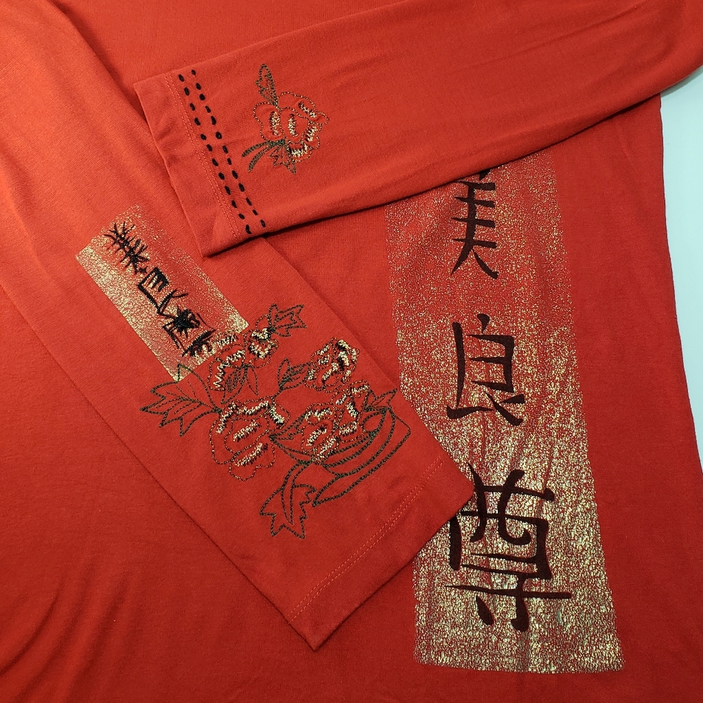 Chico's Red Asian Inspired long sleeve V-Neck Size 2 - Picture 4 of 5